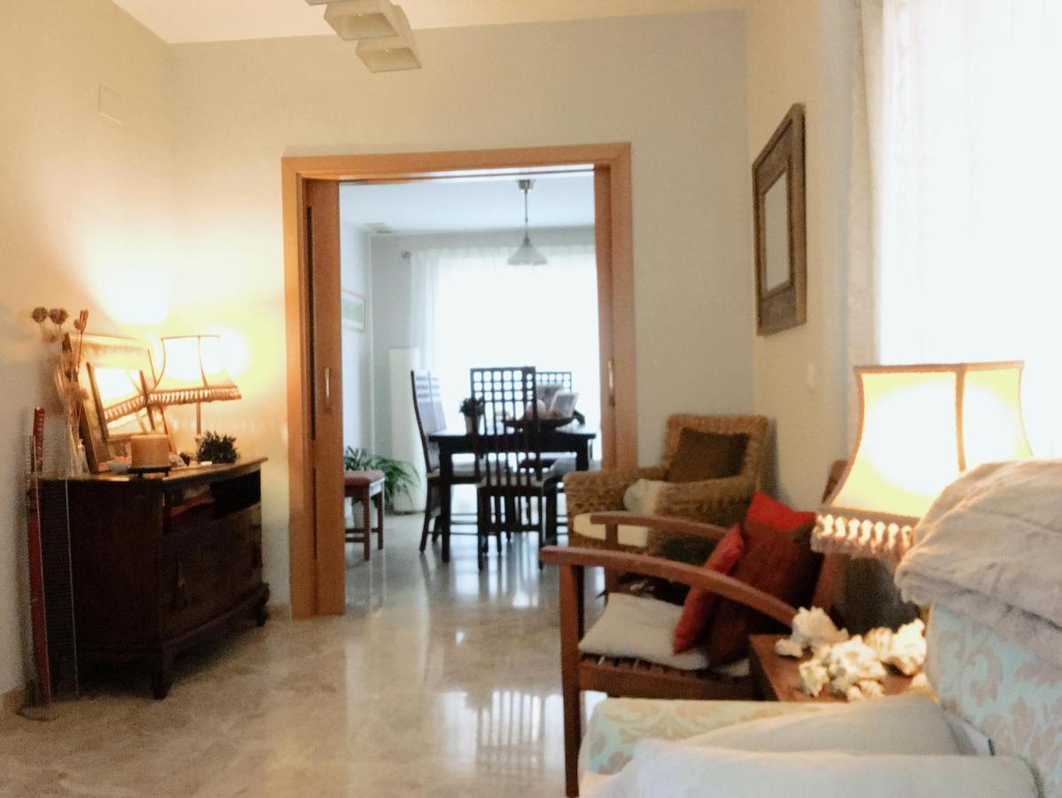 3 La Casa De Marilo Διαμέρισμα Tomares Εξωτερικό φωτογραφία