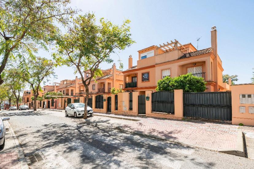 3 La Casa De Marilo Διαμέρισμα Tomares Εξωτερικό φωτογραφία